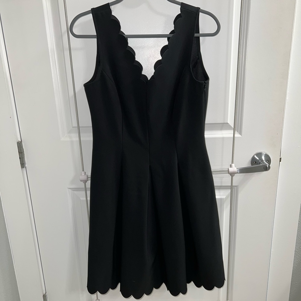Banana Republic Scalloped Black Dress w/ Pockets